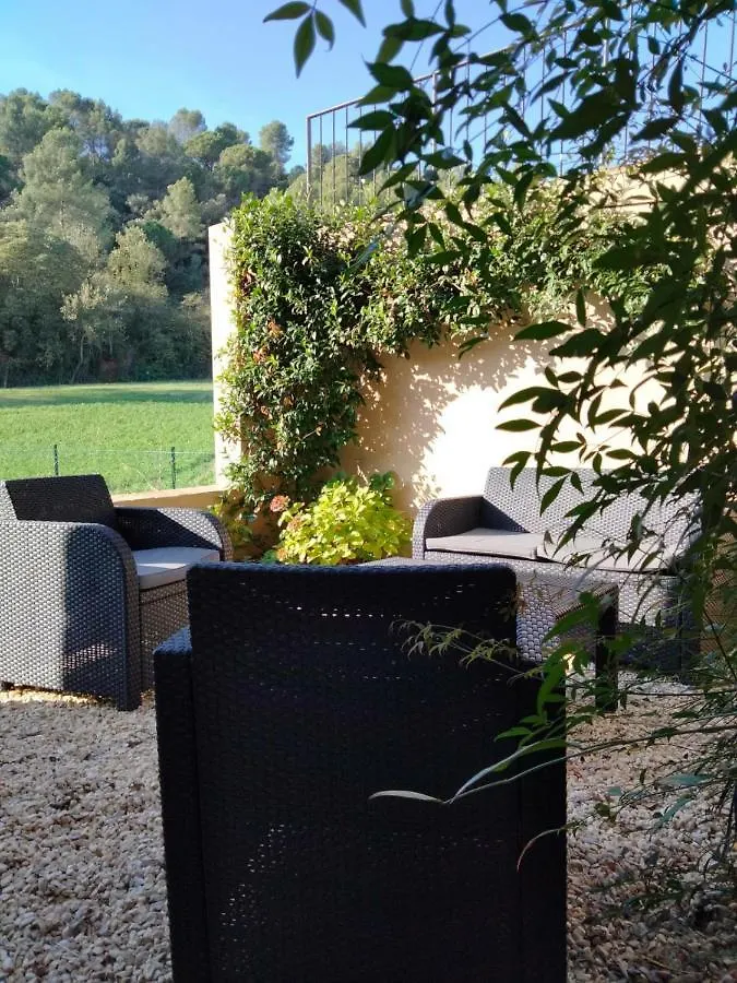 Sleep & Stay Can Campana Girona 0*,  İspanya